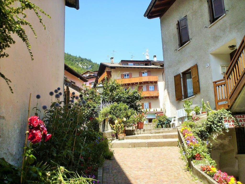 Appartamento Zeni - Dolomiti Di Brenta Molveno Zimmer foto